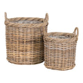 Lot 2 cache-pots cylindriques Gili rotin kubu naturel anses torsadées 2 tailles vue trois quarts