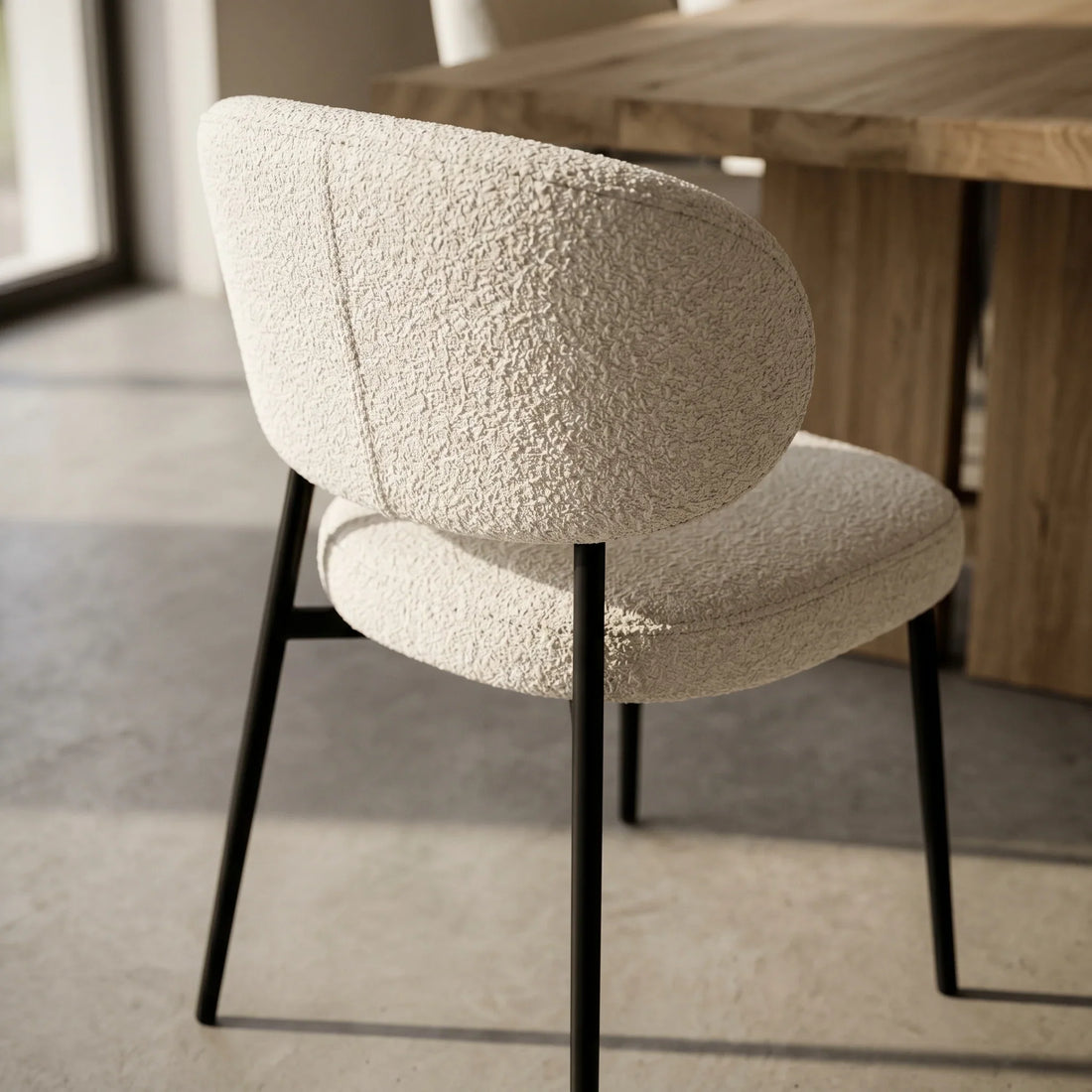 Chaises design bouclé velours et rotin salle à manger Fenalor