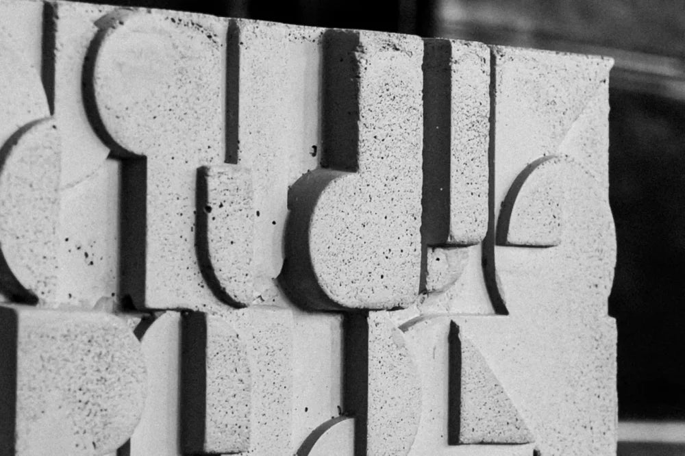 Table basse en béton Curb gris naturel en situation 9