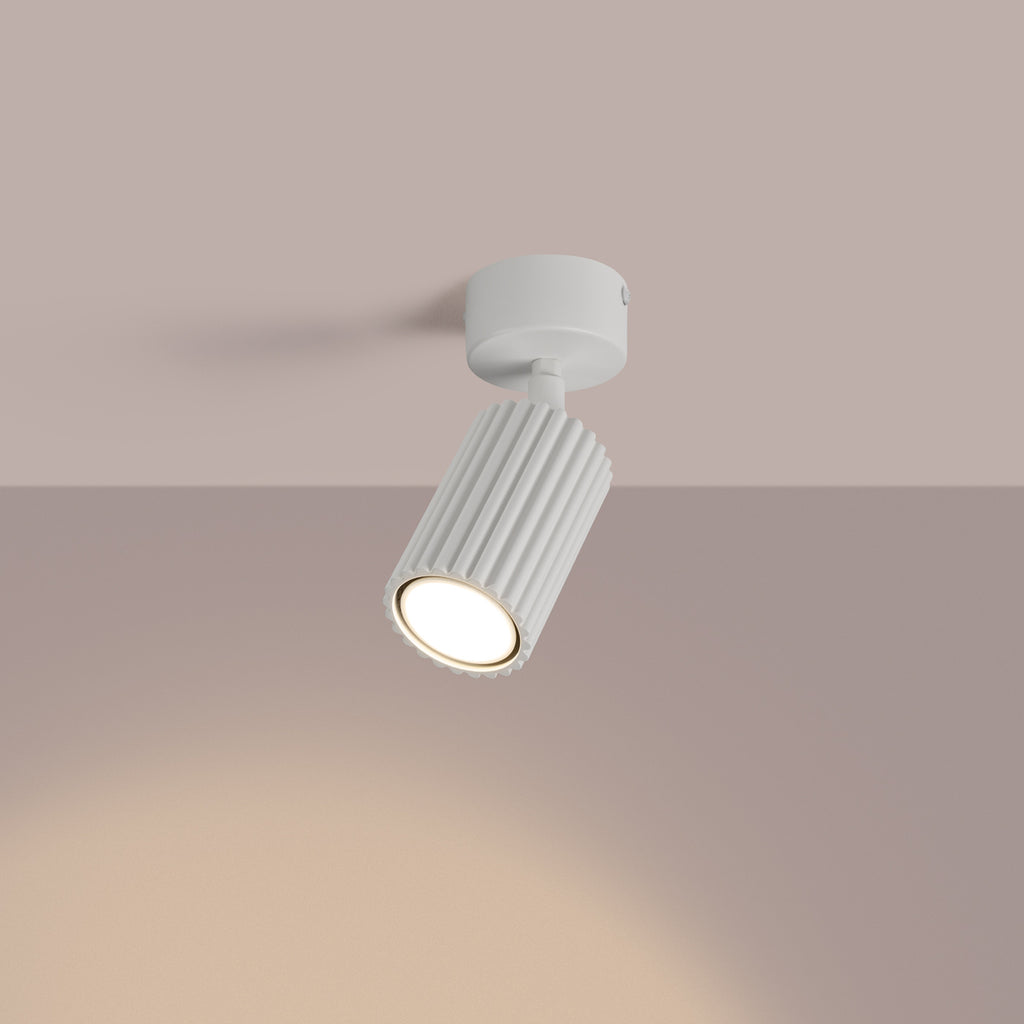 Plafonnier Karbon 1 aluminium blanc GU10 vue de trois quarts