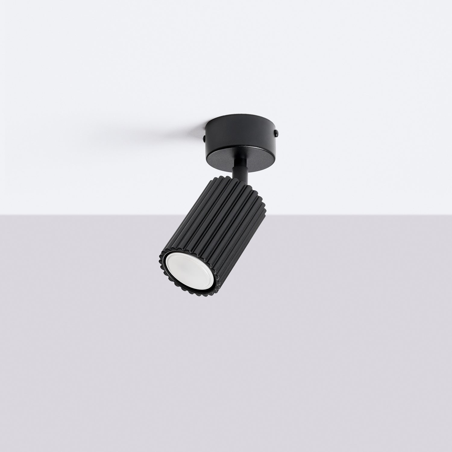 Plafonnier Karbon 1 aluminium noir GU10 vue de profil