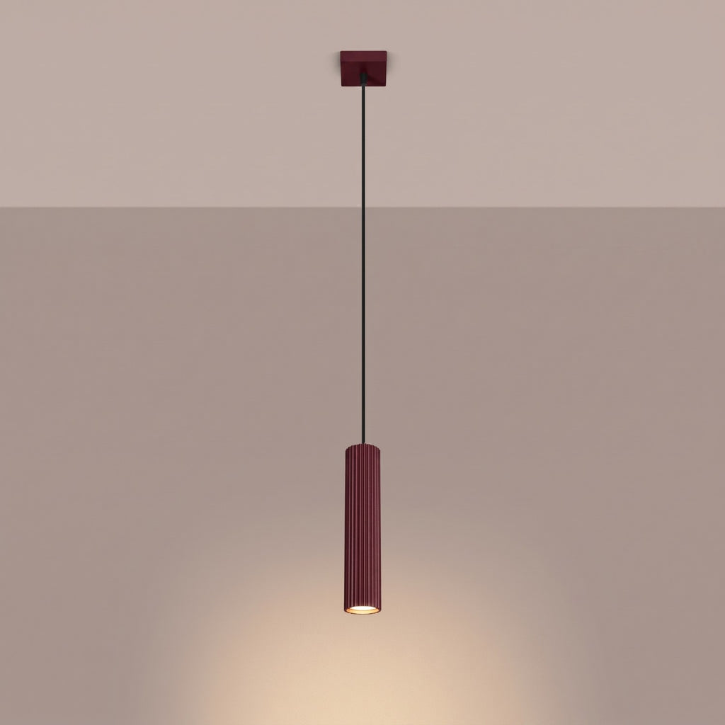 Suspension Karbon 1 lumière aluminium bordeaux GU10 vue de trois quarts