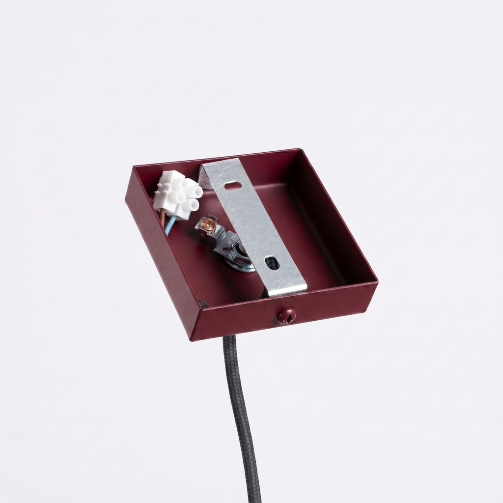 Suspension Karbon 1 lumière aluminium bordeaux GU10 en situation