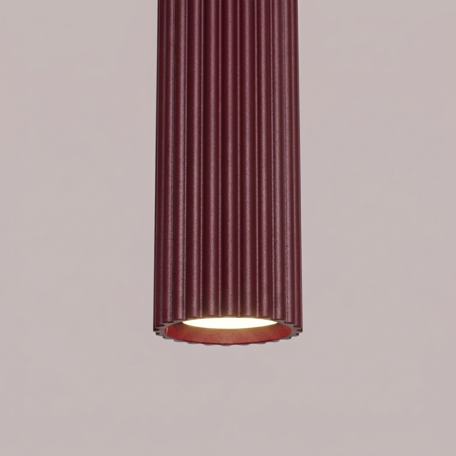 Suspension Karbon 1 lumière aluminium bordeaux GU10 vue rapprochée