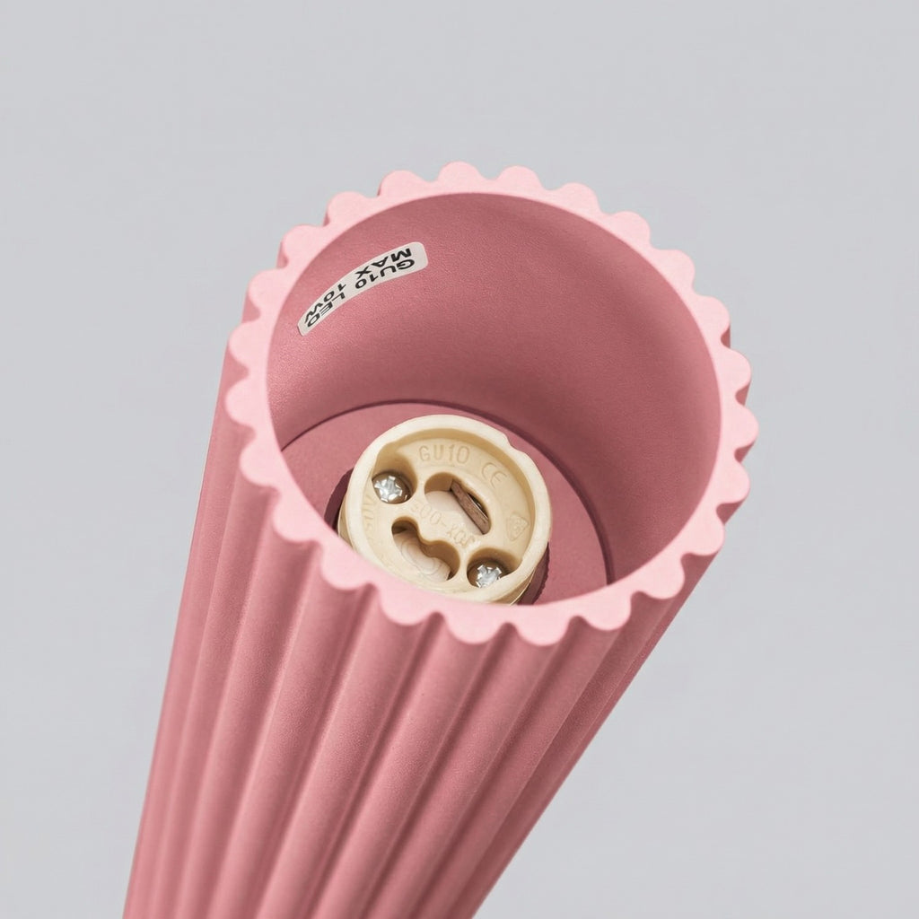 Plafonnier Karbon 10 aluminium rose GU10 vue rapprochée