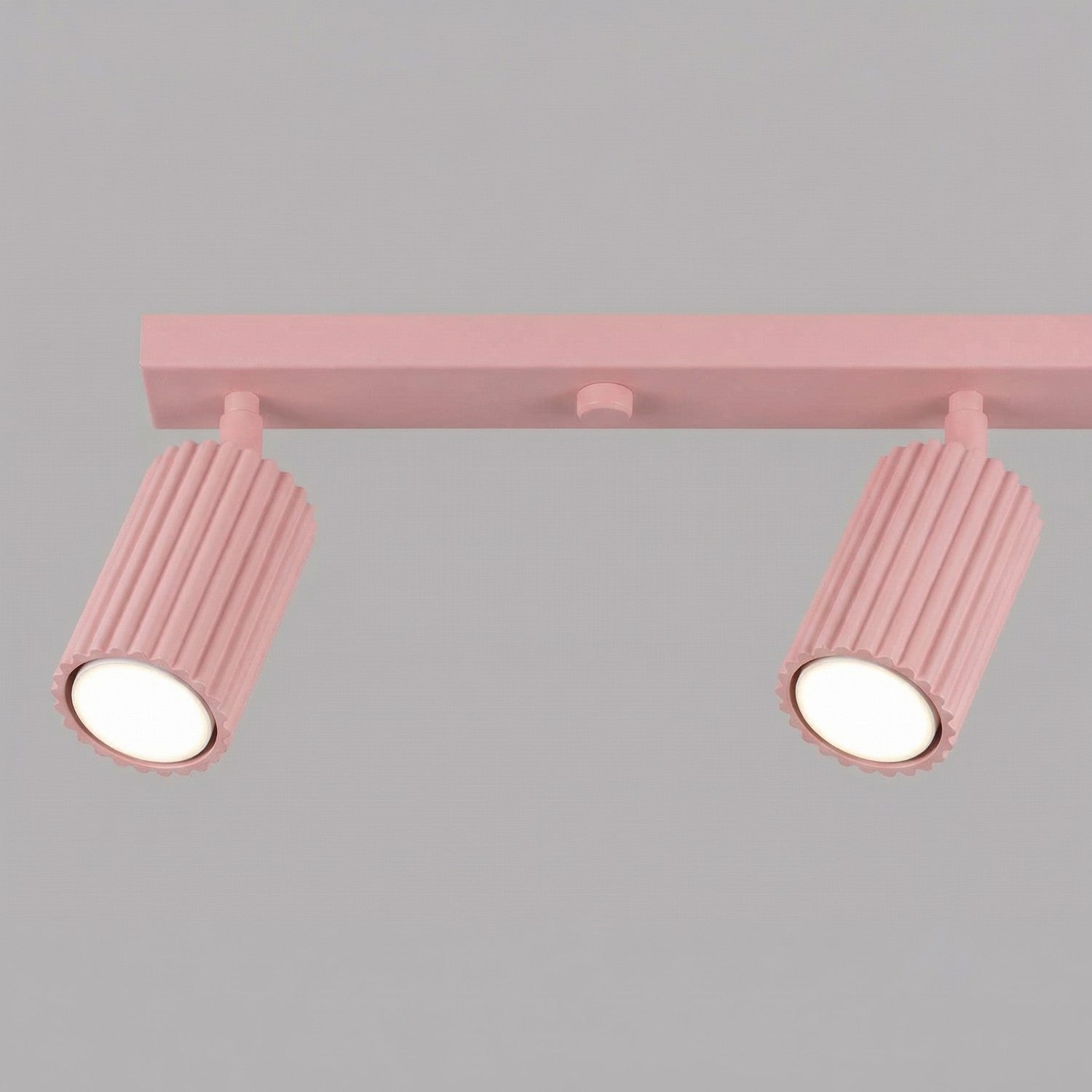Plafonnier Karbon rampe 4 spots aluminium rose GU10 détail des cannelures