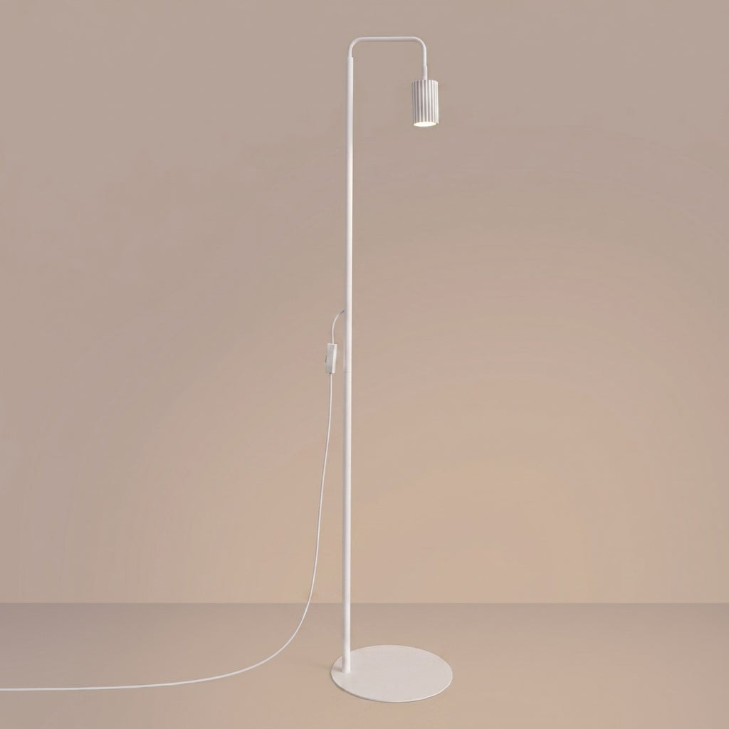 Lampadaire Karbon 1 aluminium blanc GU10 vue de trois quarts