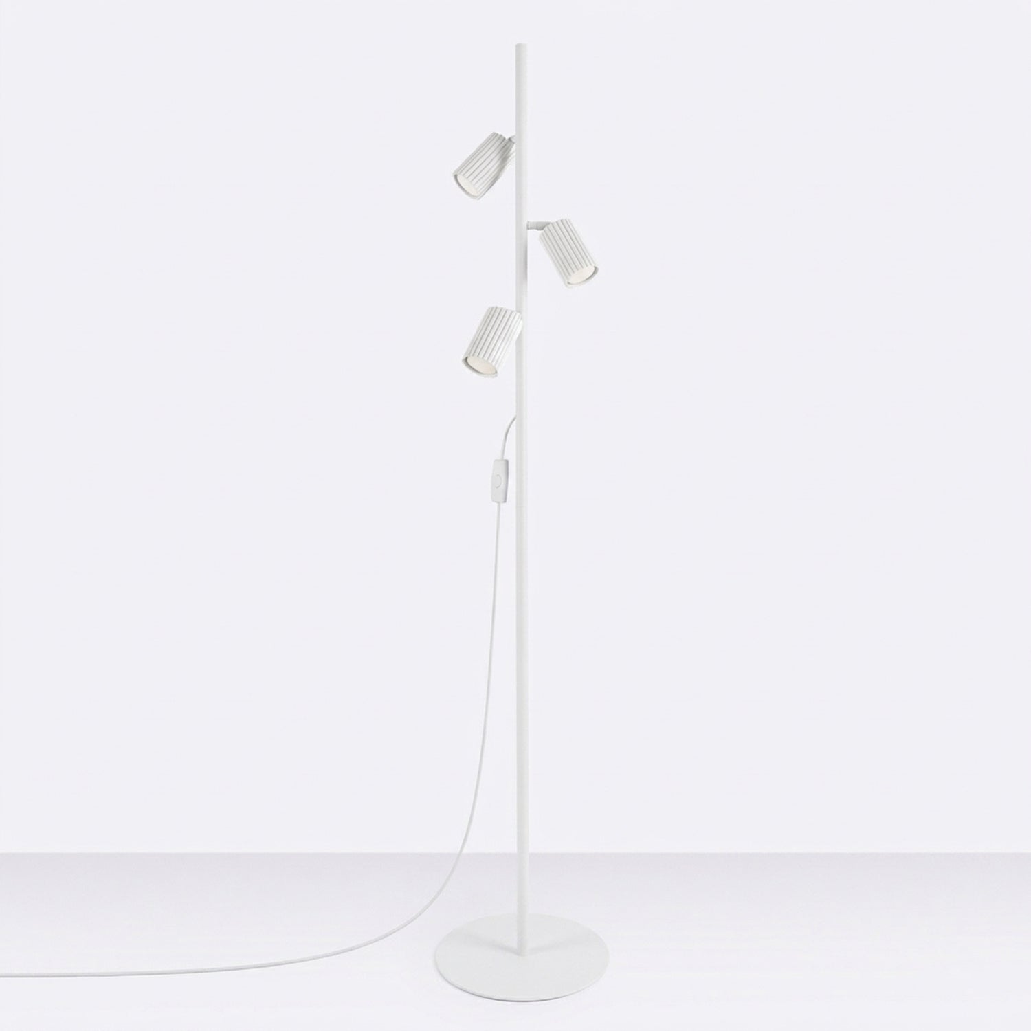 Lampadaire Karbon 3 spots aluminium blanc GU10 vue de profil
