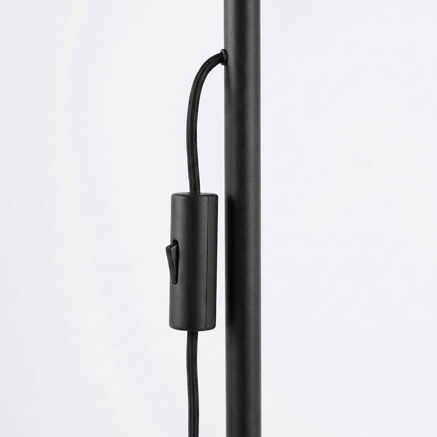 Lampadaire Karbon 3 spots aluminium noir GU10 ambiance