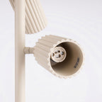 Lampadaire Karbon 3 spots aluminium beige GU10 vue rapprochée