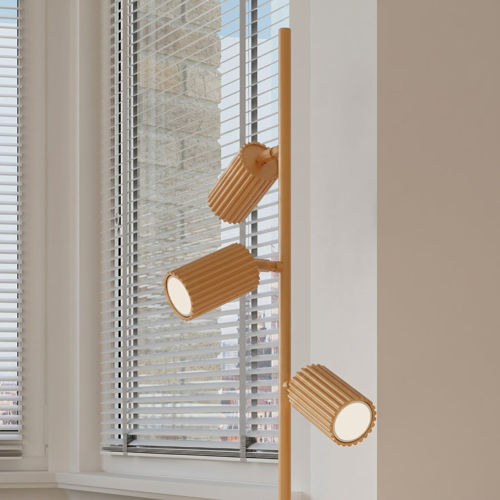 Lampadaire Karbon 3 spots aluminium doré GU10 vue de trois quarts