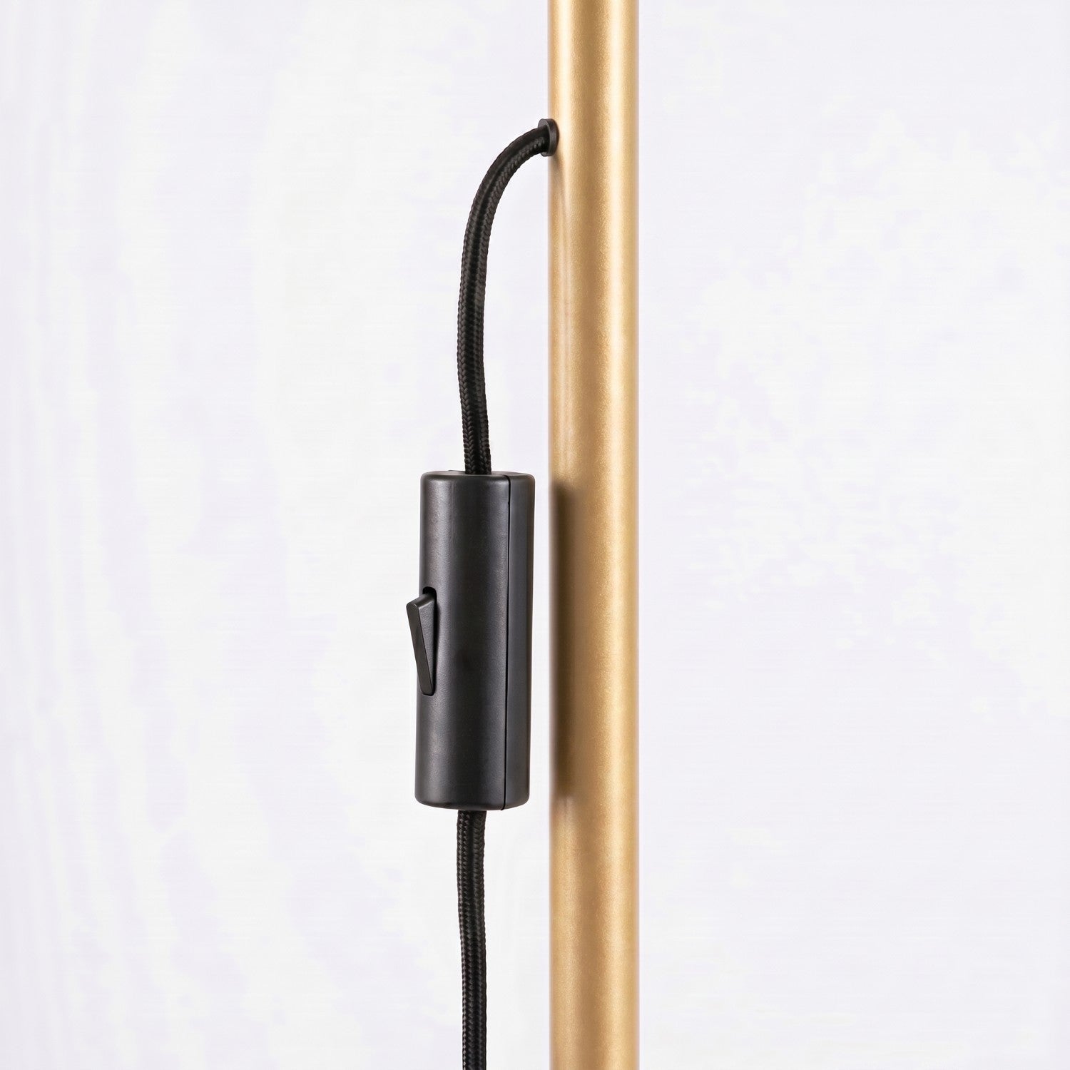 Lampadaire Karbon 3 spots aluminium doré GU10 ambiance