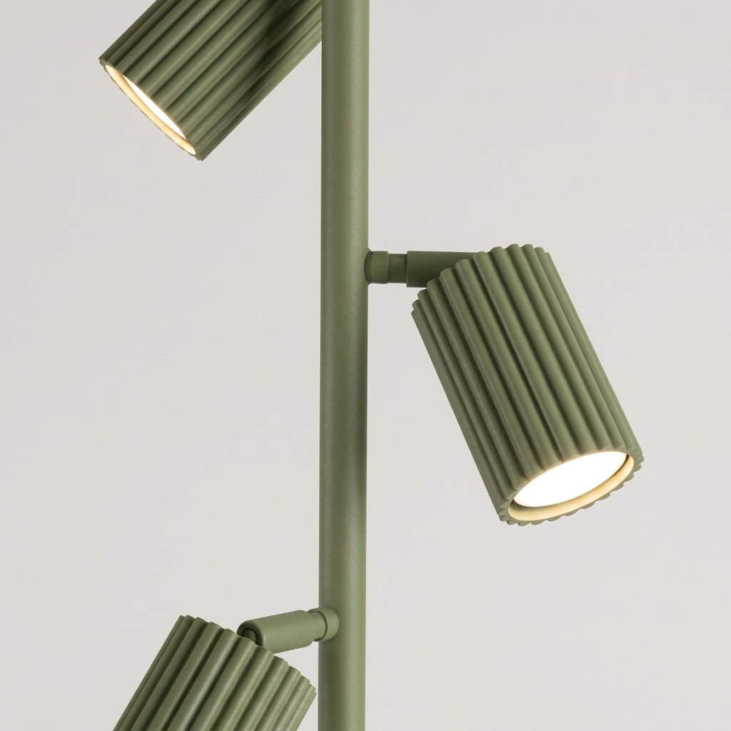 Lampadaire Karbon 3 spots aluminium vert olive GU10 en situation