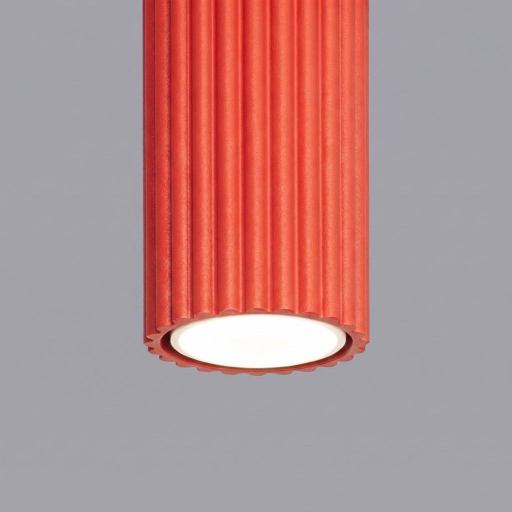 Plafonnier Karbon 10 aluminium rouge GU10 détail des cannelures