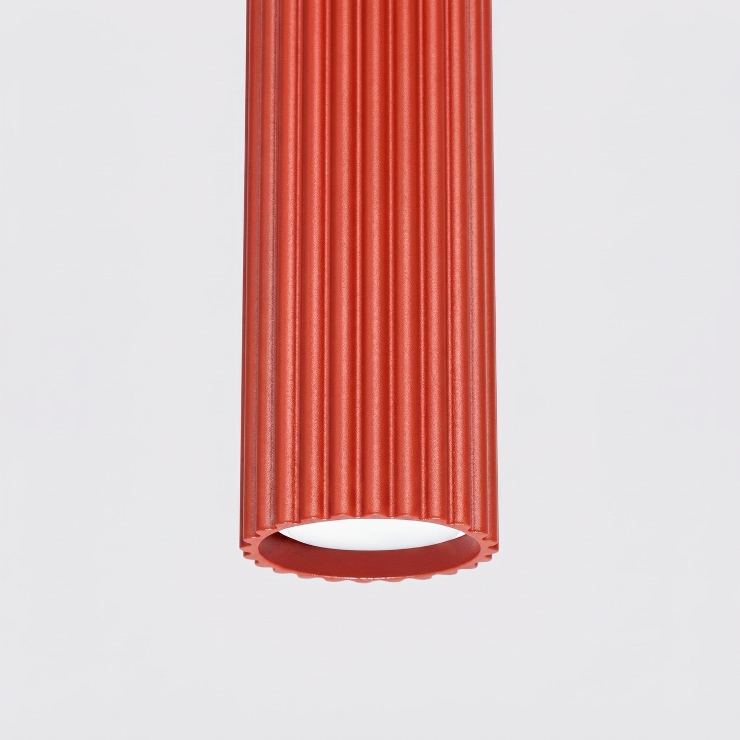 Suspension Karbon 1 lumière aluminium rouge GU10 détail des cannelures