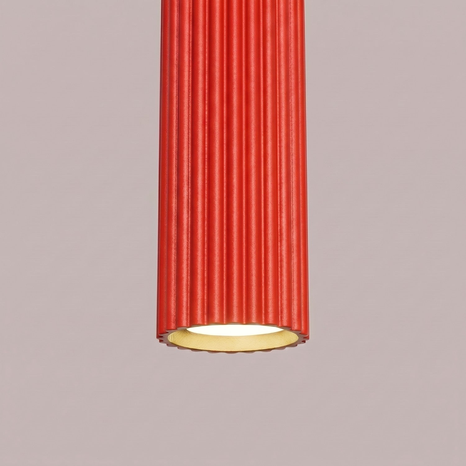 Suspension Karbon 1 lumière aluminium rouge GU10 vue rapprochée