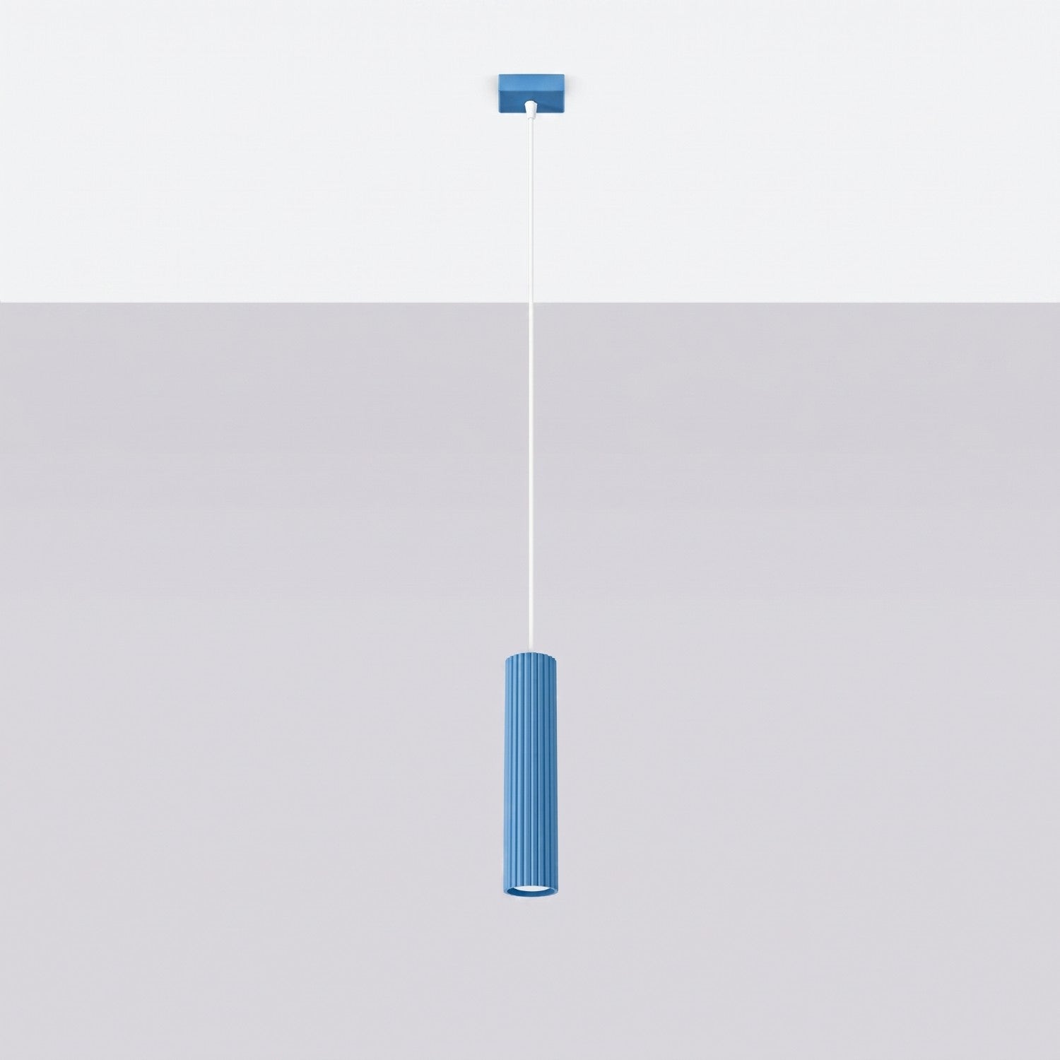 Suspension Karbon 1 lumière aluminium bleu clair GU10 vue de profil