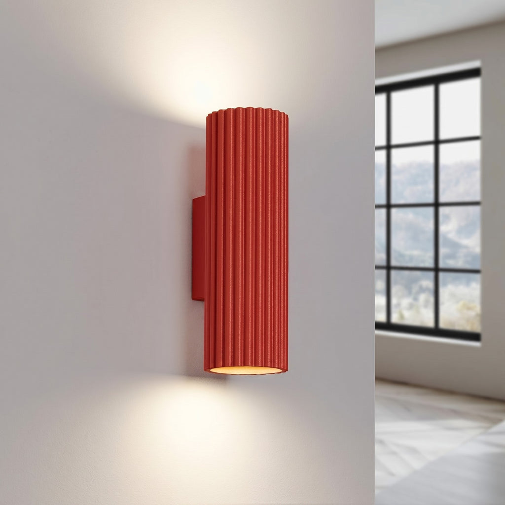 Applique murale Karbon 20 haut et bas aluminium rouge GU10 vue de trois quarts