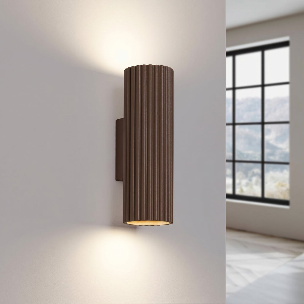 Applique murale Karbon 20 haut et bas aluminium brun GU10 vue de trois quarts