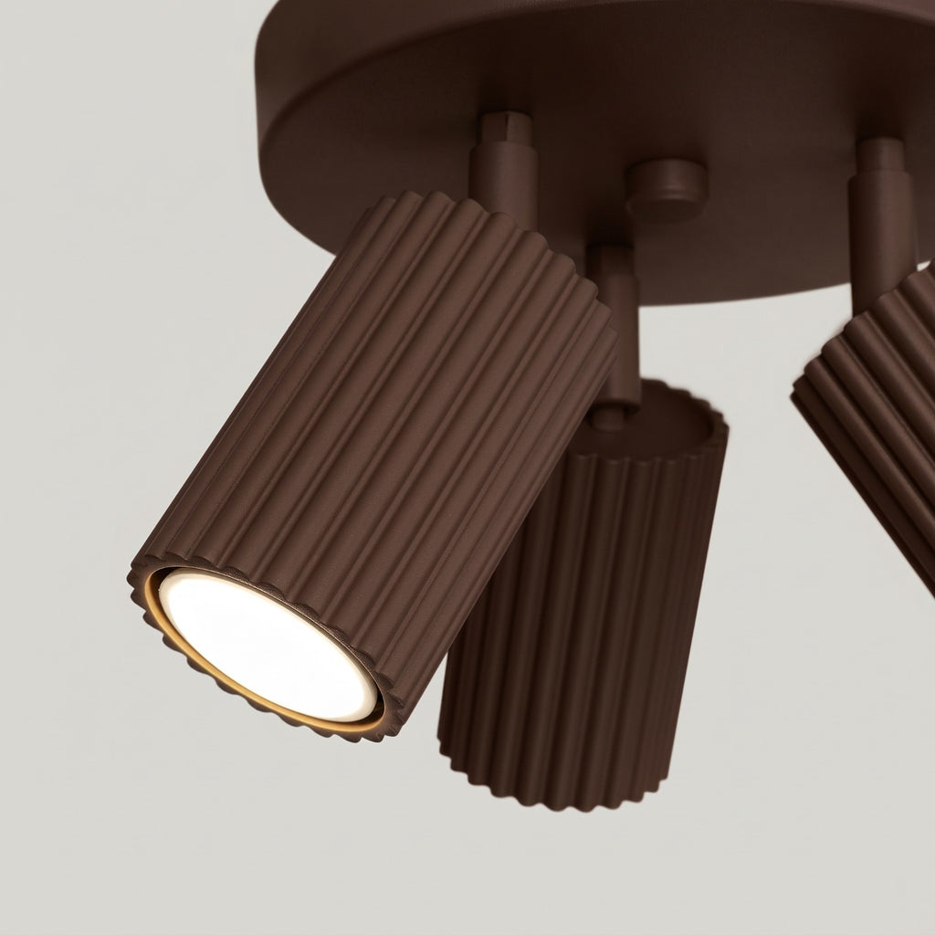 Plafonnier Karbon 3 spots rond aluminium brun GU10 détail des cannelures