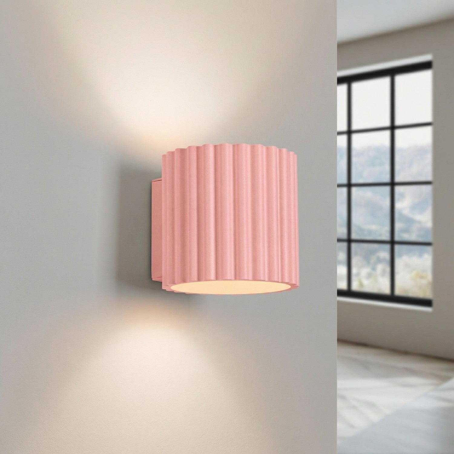 Applique murale Aura aluminium rose G9 vue de trois quarts