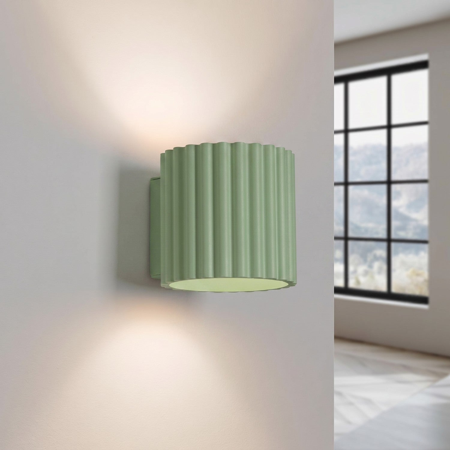 Applique murale Aura aluminium vert sauge G9 vue de trois quarts