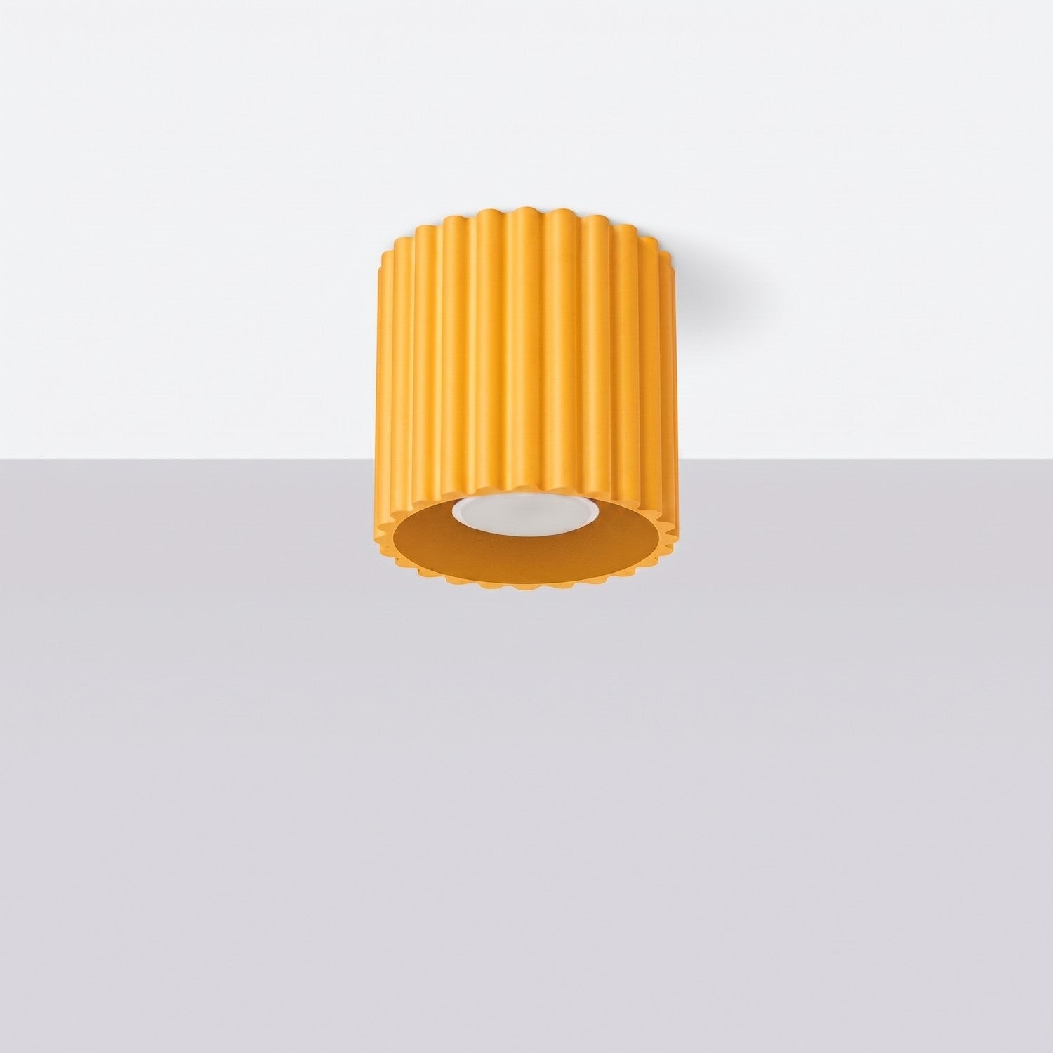 Plafonnier Aura 1 aluminium jaune GU10 vue de profil