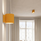 Applique murale Aura aluminium jaune G9 vue de trois quarts