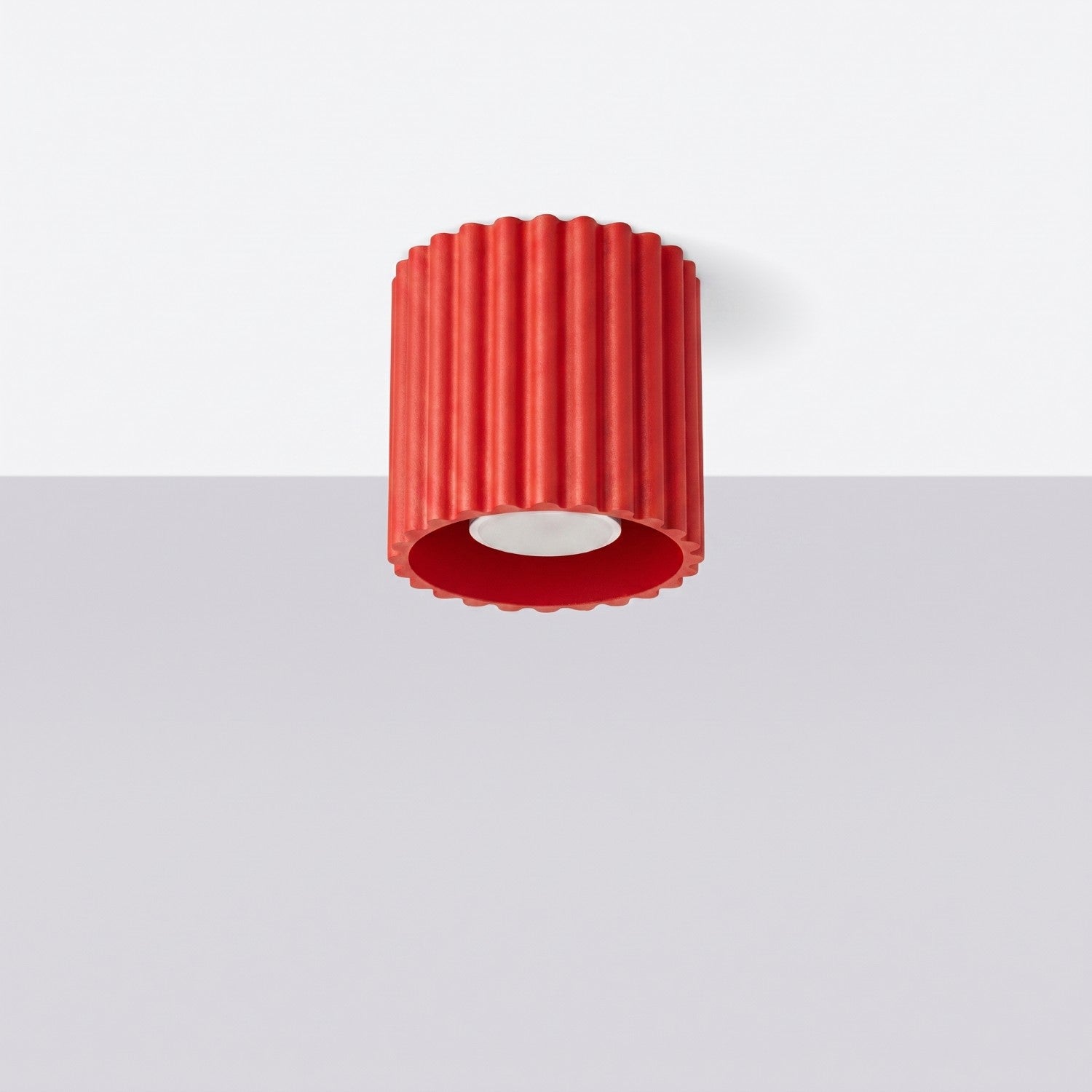 Plafonnier Aura 1 aluminium rouge GU10 vue de profil