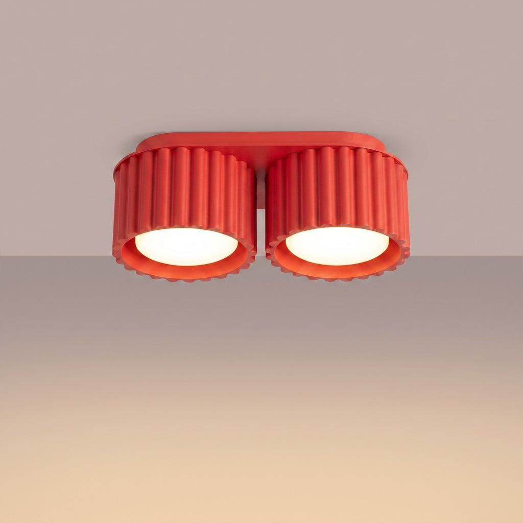 Plafonnier Aura 2 aluminium rouge GX53 vue de trois quarts