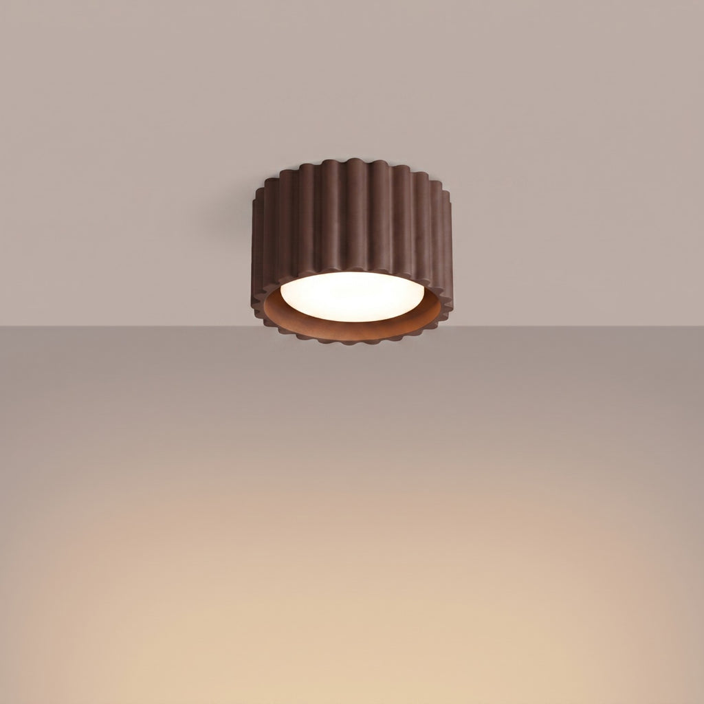 Plafonnier Aura 1 aluminium brun GX53 vue de trois quarts