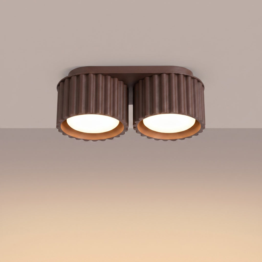 Plafonnier Aura 2 aluminium brun GX53 vue de trois quarts