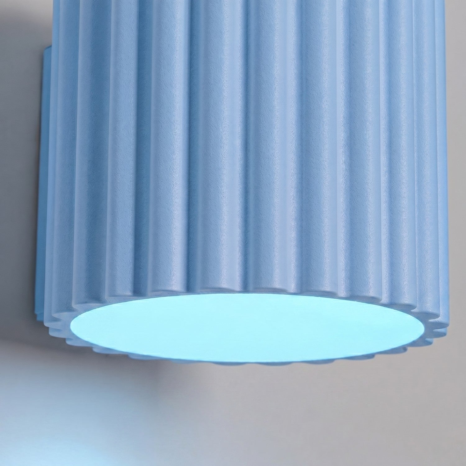Applique murale Aura aluminium bleu clair G9 en situation