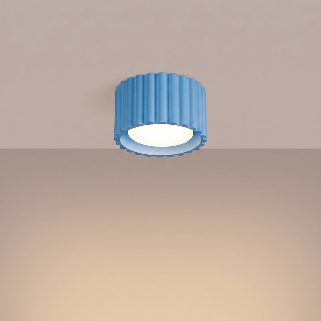 Plafonnier Aura 1 aluminium bleu clair GX53 vue de trois quarts
