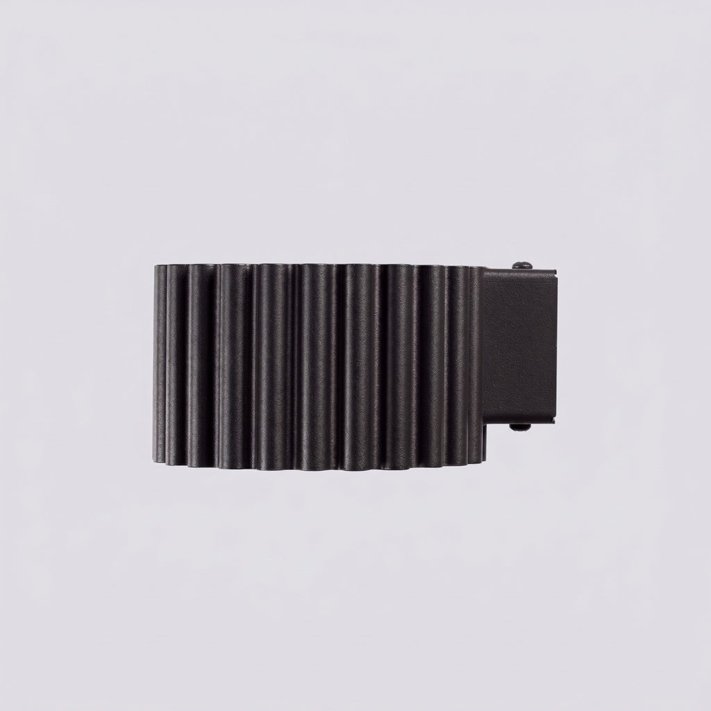 Applique murale Aura aluminium noir GX53 détail des cannelures