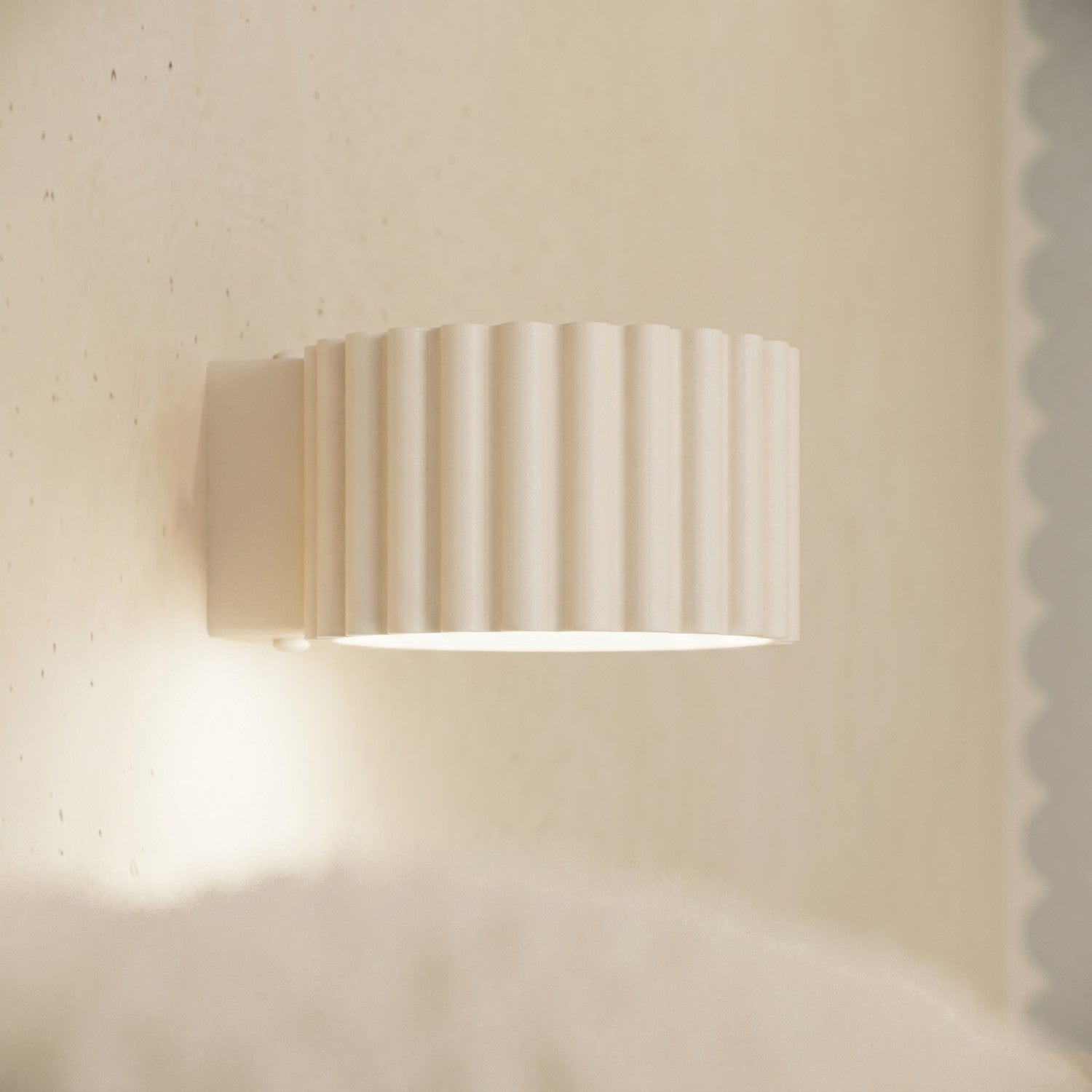Applique murale Aura aluminium beige GX53 de face
