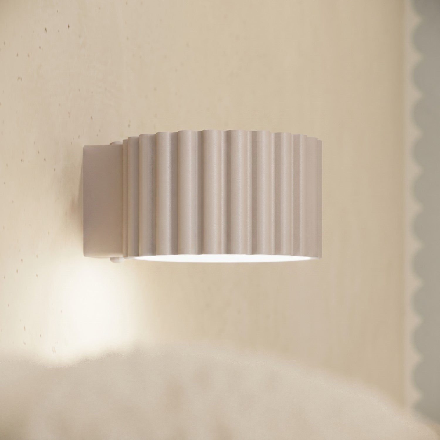 Applique murale Aura aluminium taupe GX53 de face