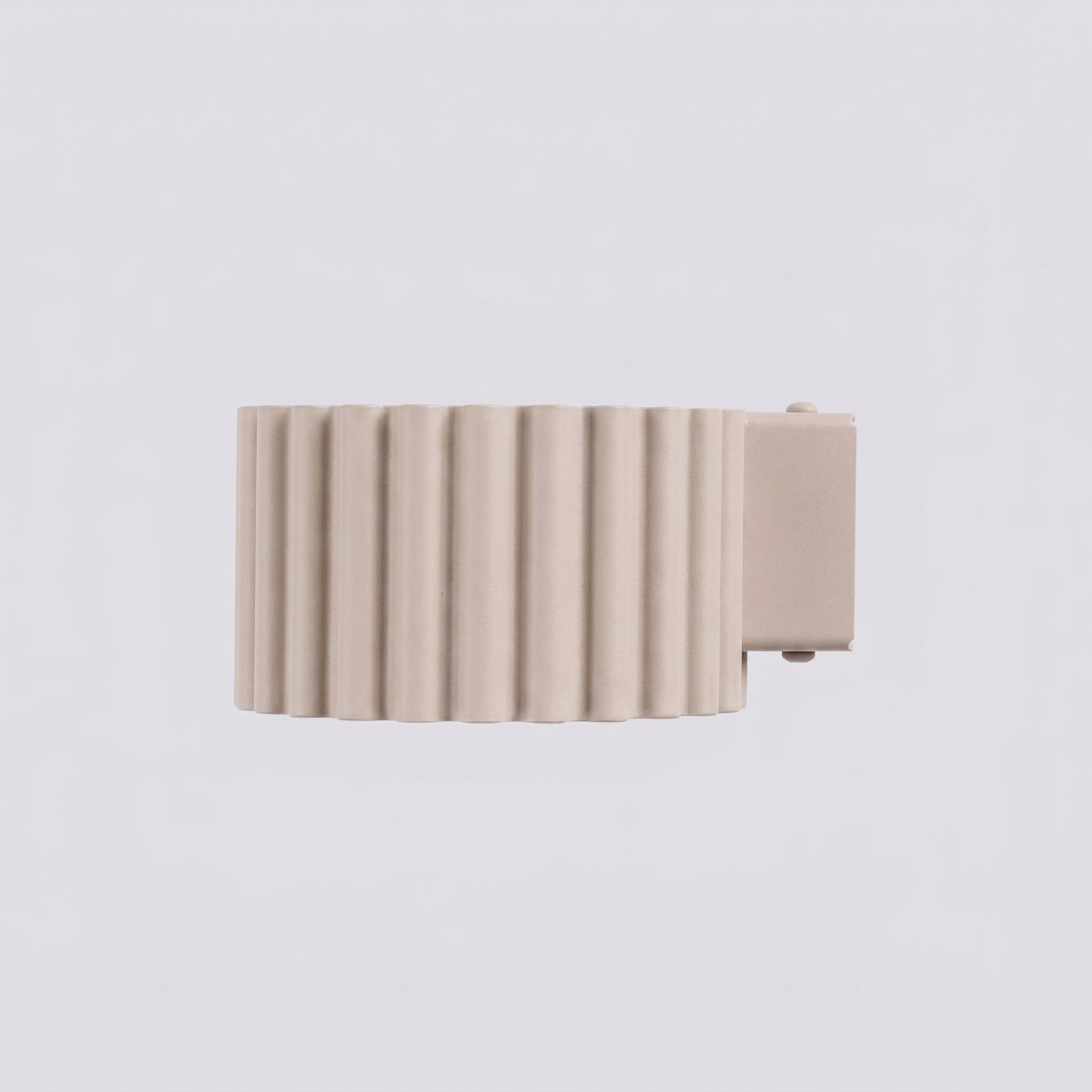 Applique murale Aura aluminium taupe GX53 détail des cannelures