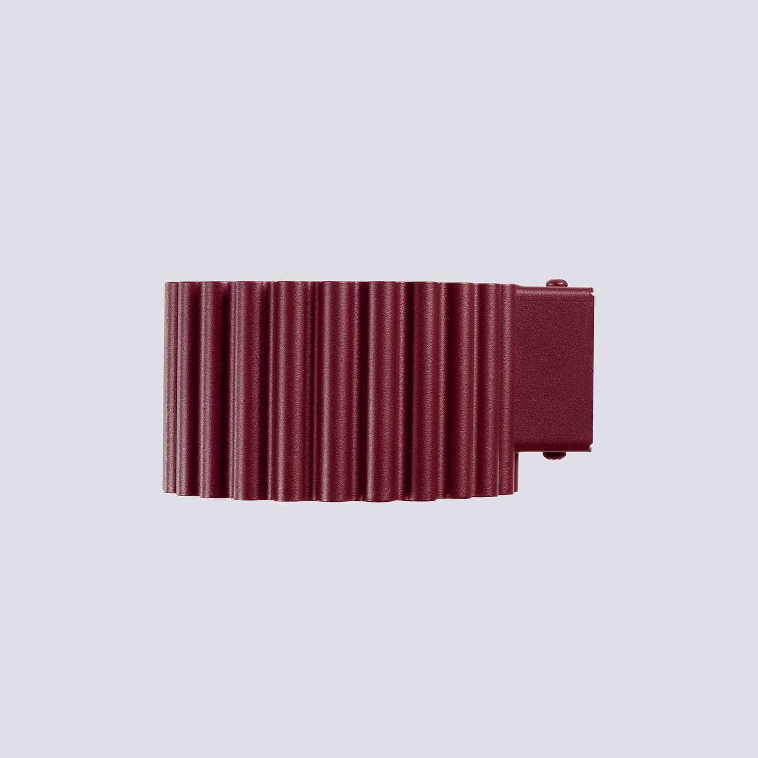 Applique murale Aura aluminium bordeaux GX53 détail des cannelures