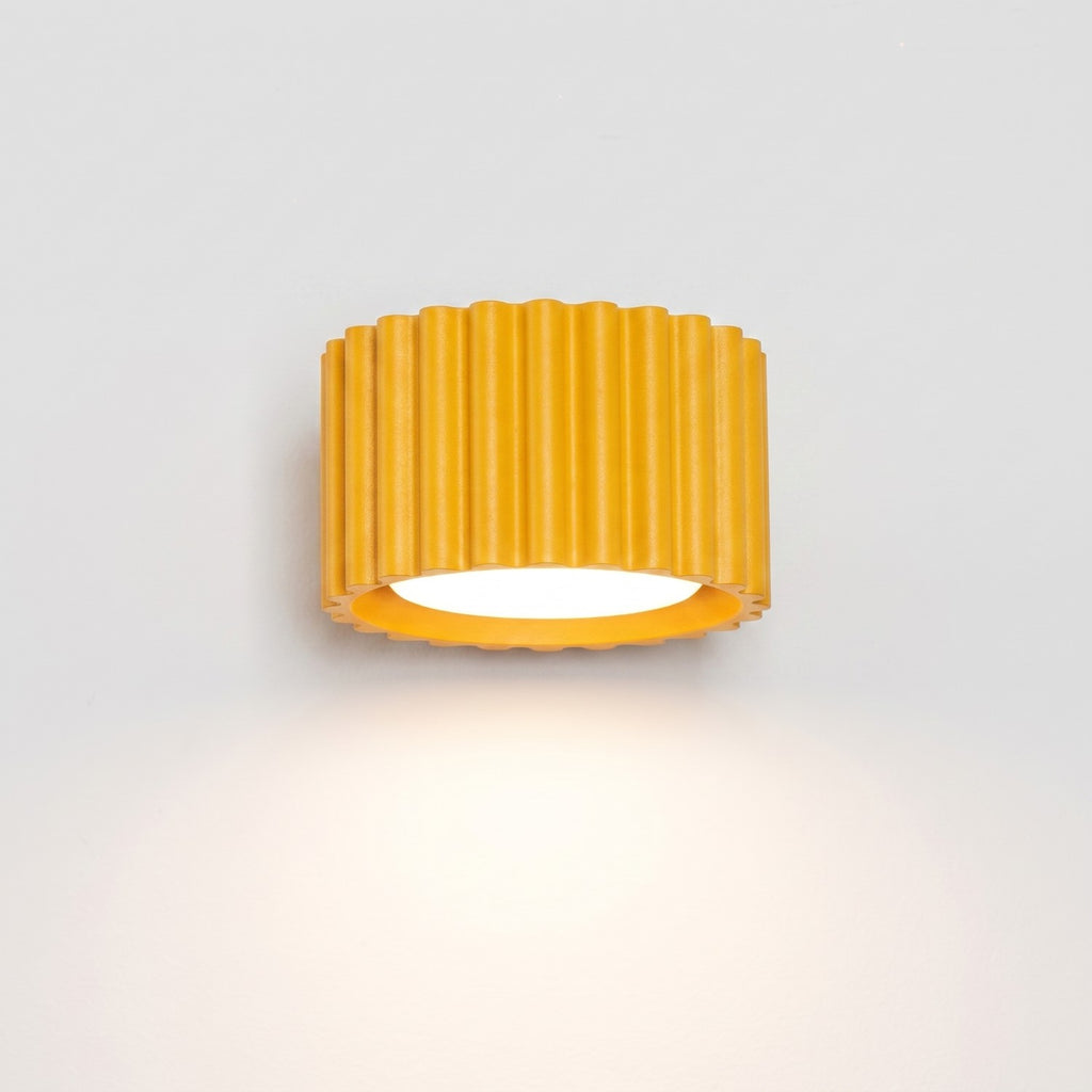 Applique murale Aura aluminium jaune GX53 en situation
