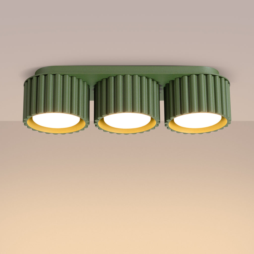 Plafonnier Aura 3 aluminium vert olive GX53 vue de trois quarts