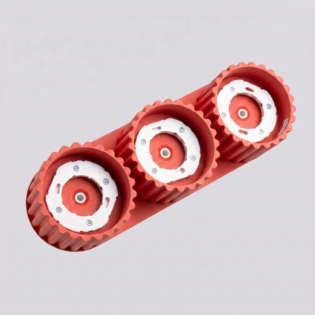 Plafonnier Aura 3 aluminium rouge GX53 vue rapprochée