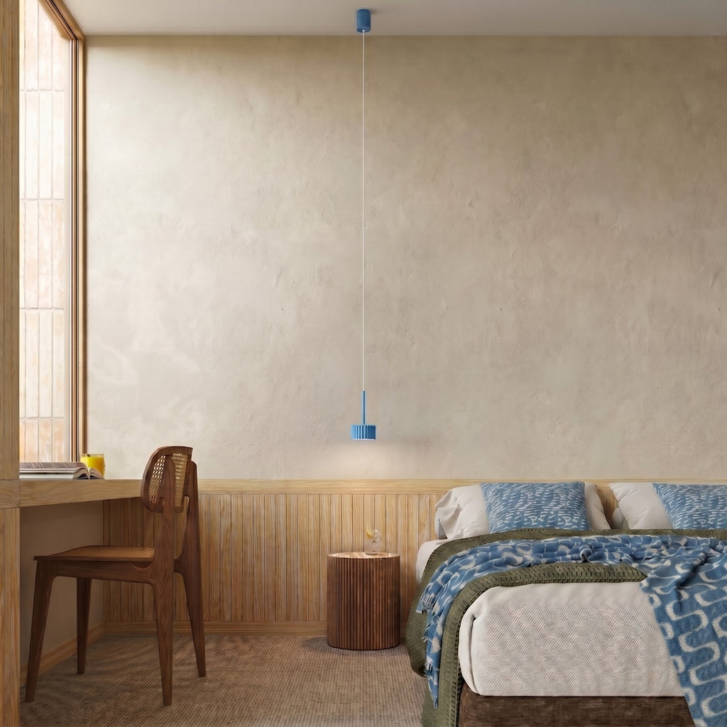 Suspension Aura 1 lumière aluminium bleu clair GX53 de face