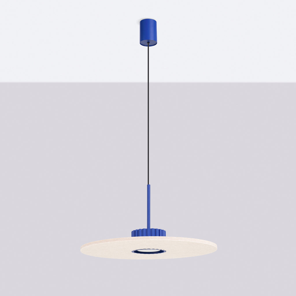 Suspension Ovo disque feutre bleu outremer et beige GX53 vue de profil