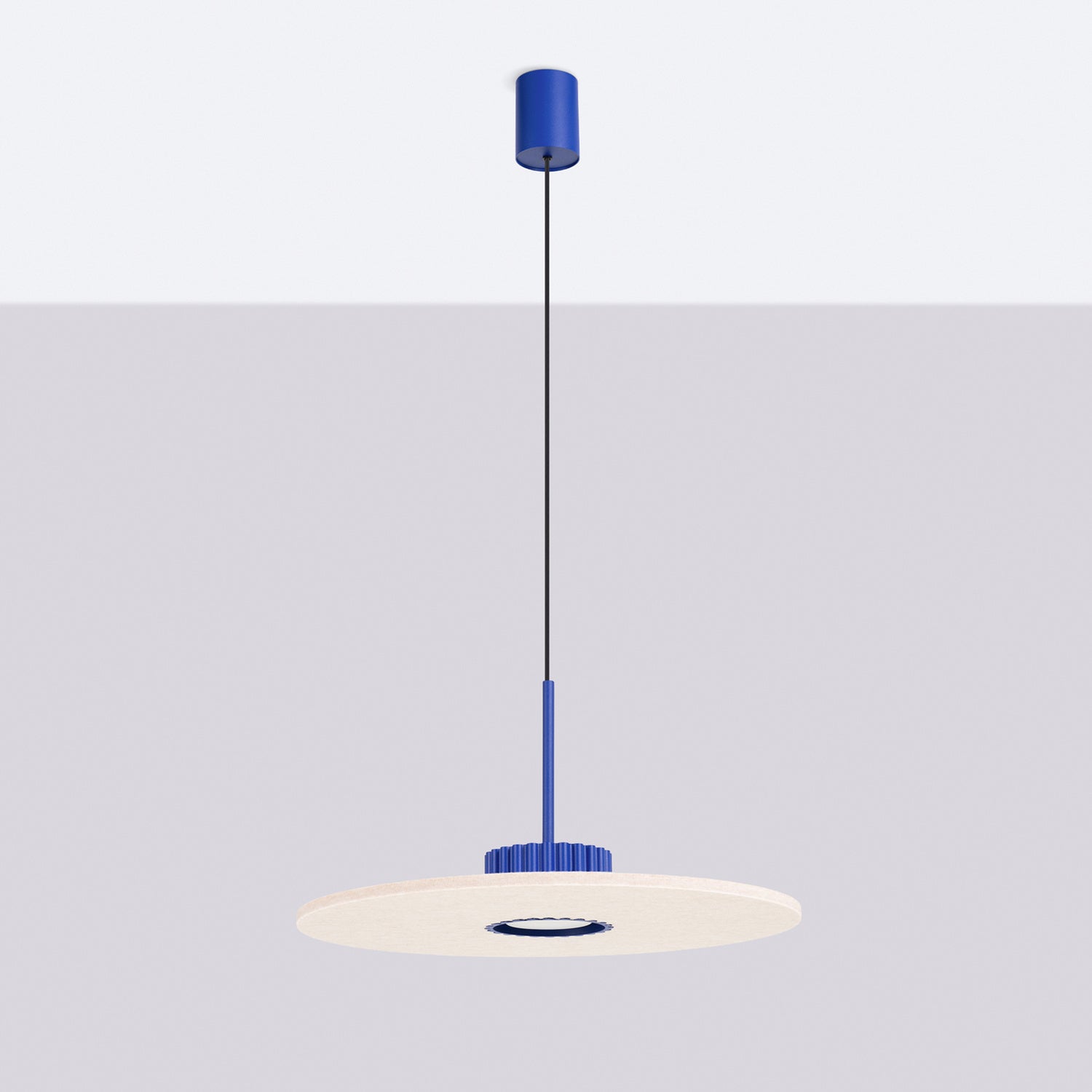 Suspension Ovo disque feutre bleu outremer et beige GX53 vue de profil