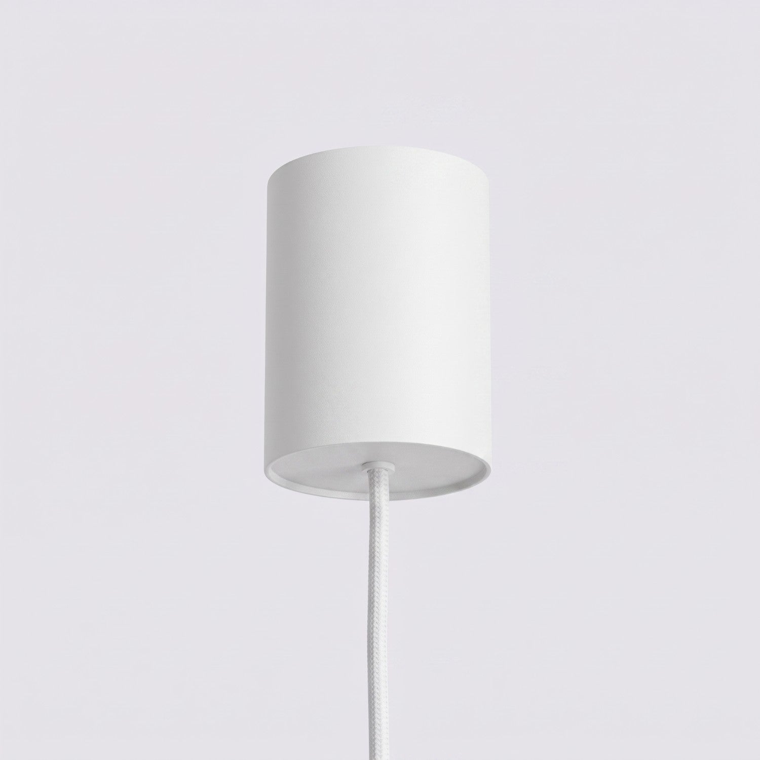 Lustre Aura rampe 4 tambours aluminium blanc GX53 détail
