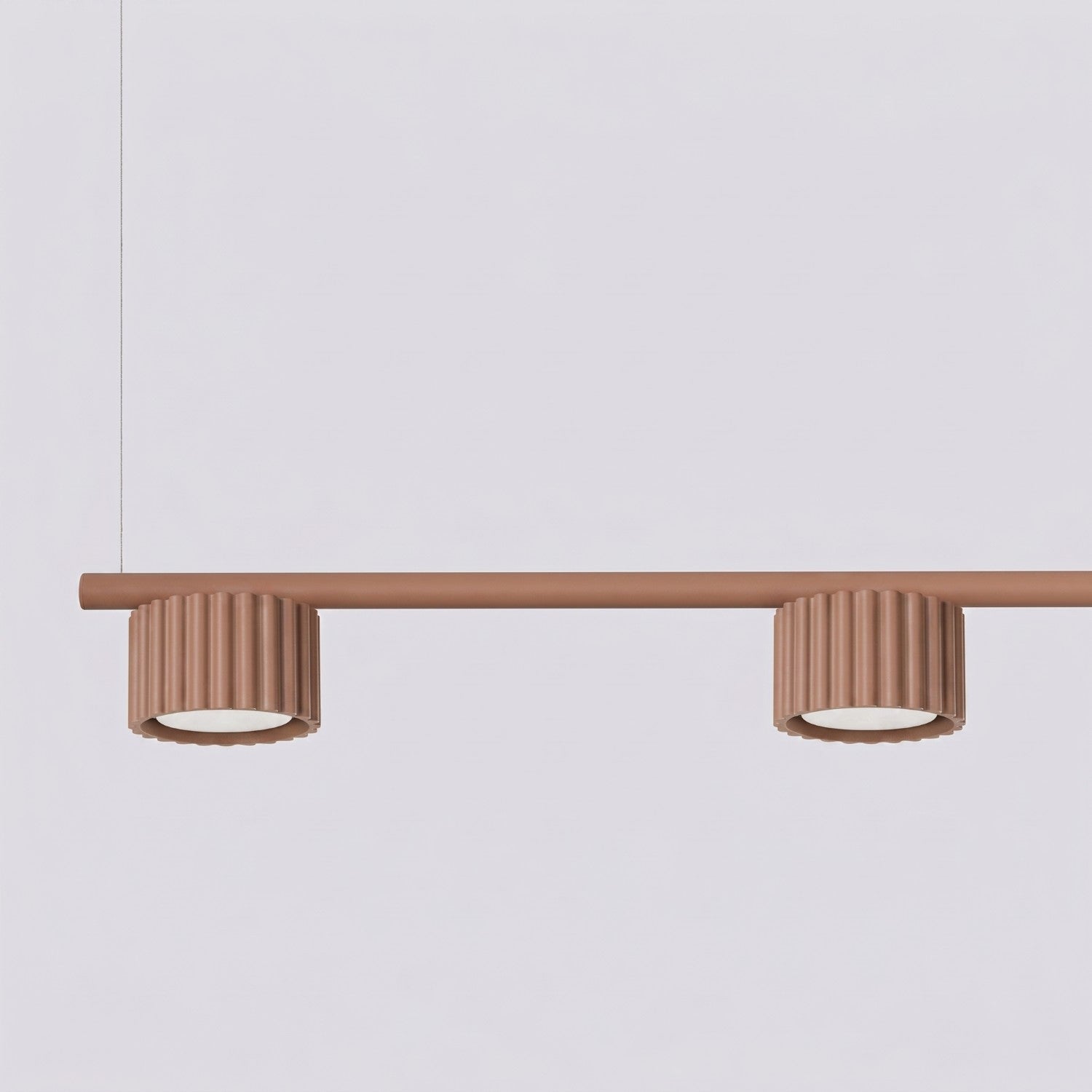 Lustre Aura rampe 4 tambours aluminium mocca GX53 en situation