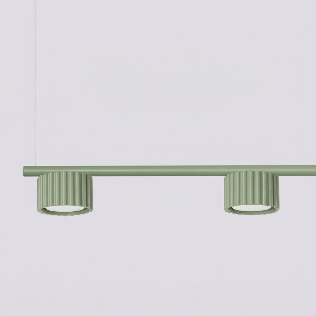 Lustre Aura rampe 4 tambours aluminium vert sauge GX53 en situation