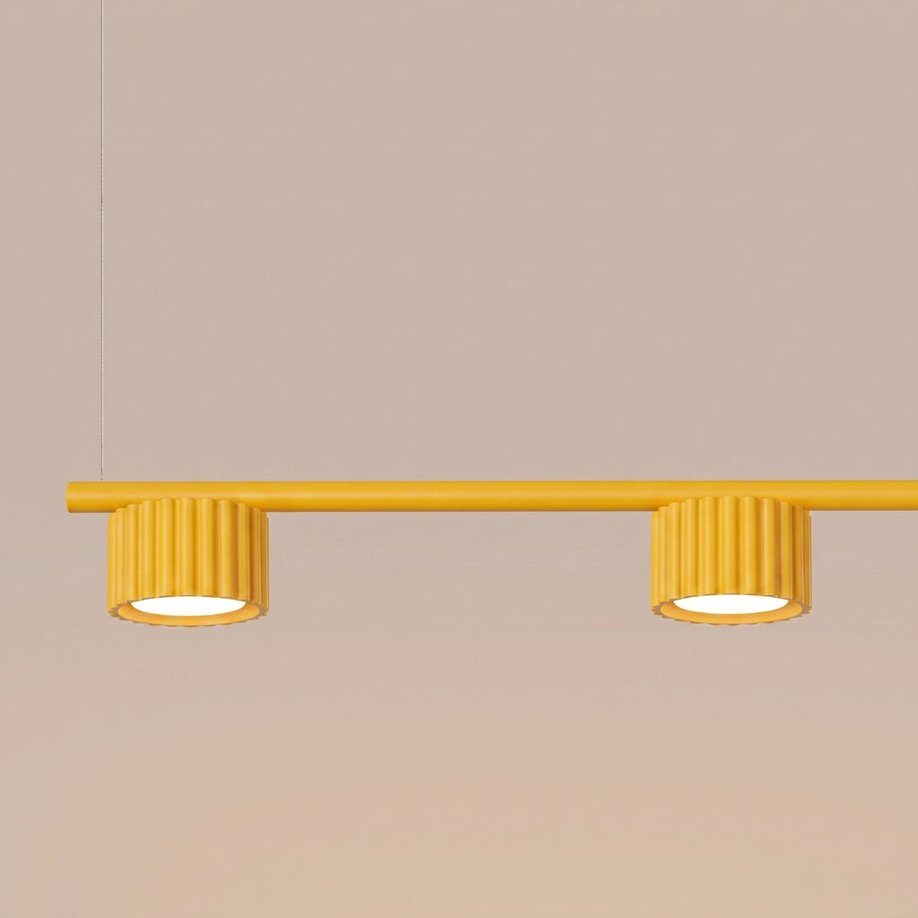 Lustre Aura rampe 4 tambours aluminium jaune GX53 détail des cannelures