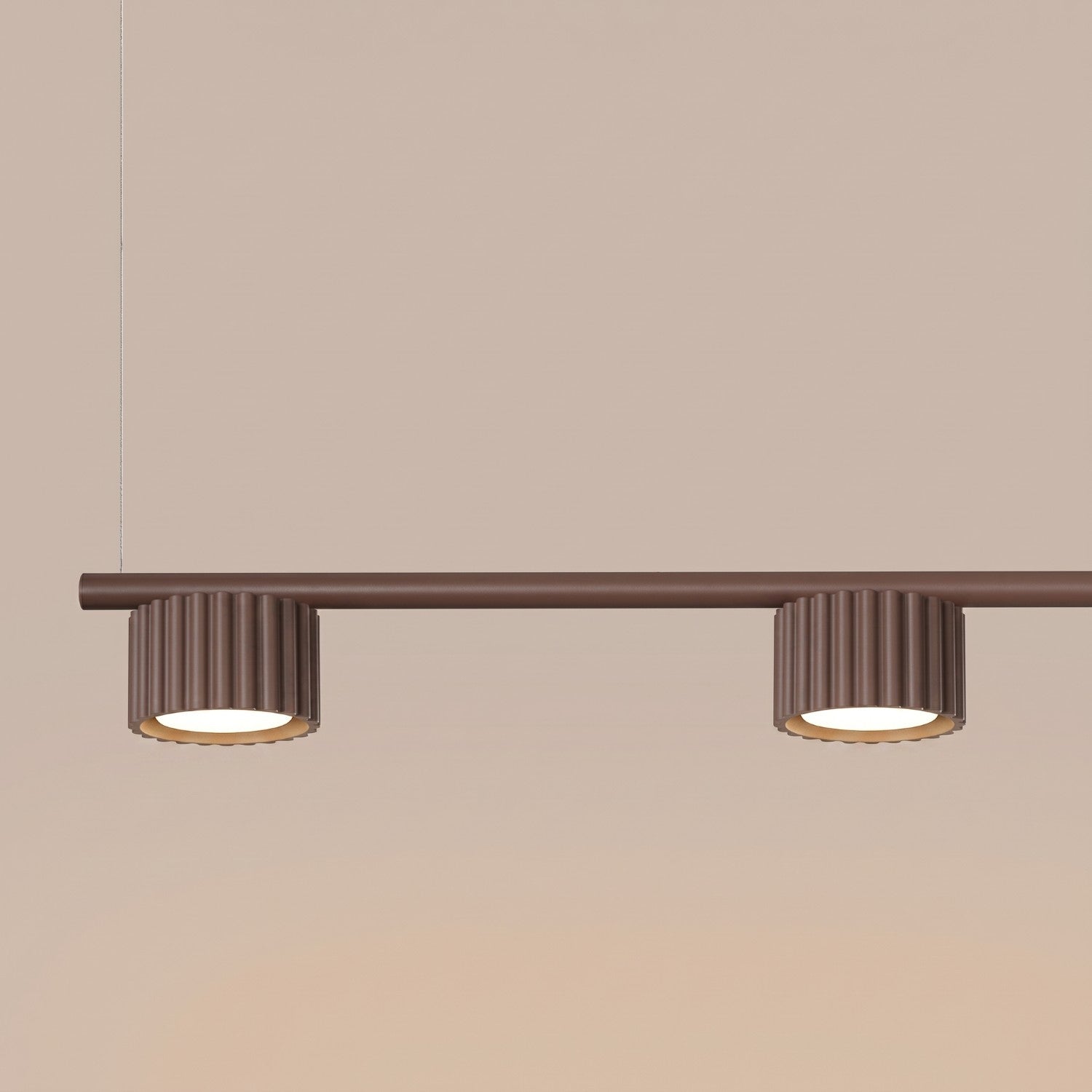 Lustre Aura rampe 4 tambours aluminium brun GX53 détail des cannelures